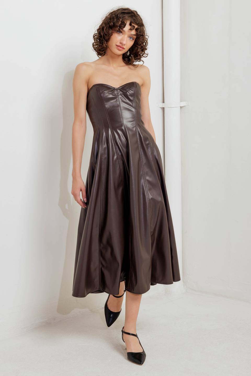 ESPRESSO DIVA FAUX LEATHER MIDI DRESS Flying Tomato