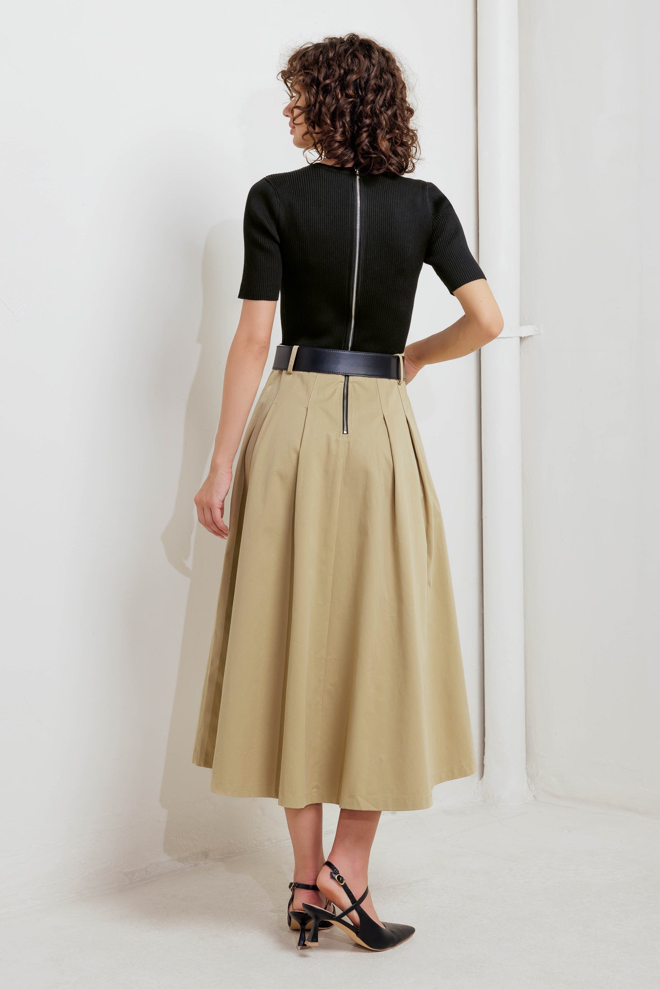 SCULPTED GRACE SWEATER WOVEN TOP AND SKIRT DRESS Flying Tomato