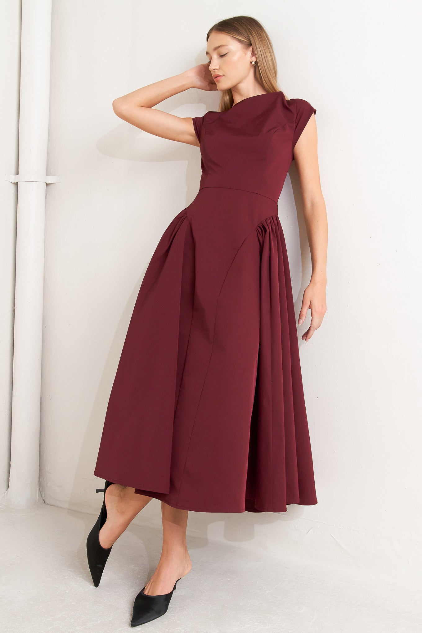 BERRY ARCHIVE ELEGANCE WOVEN MIDI DRESS Flying Tomato