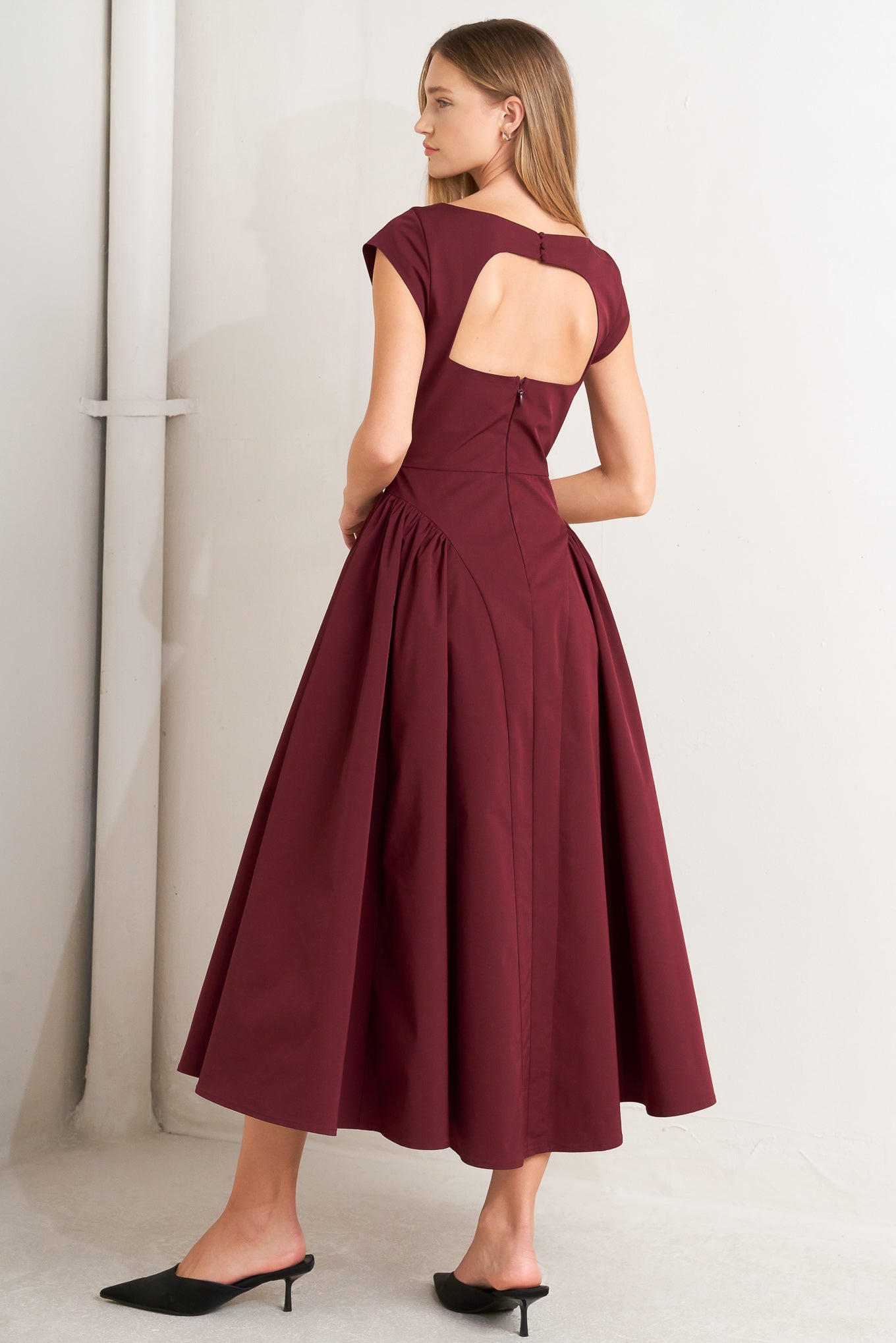 BERRY ARCHIVE ELEGANCE WOVEN MIDI DRESS Flying Tomato
