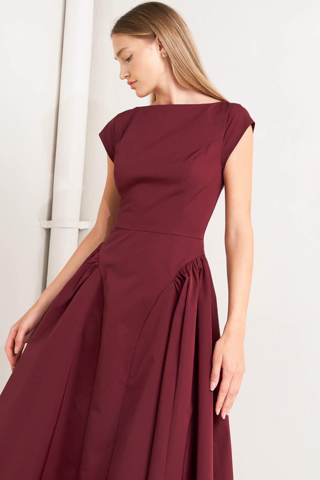 BERRY ARCHIVE ELEGANCE WOVEN MIDI DRESS Flying Tomato