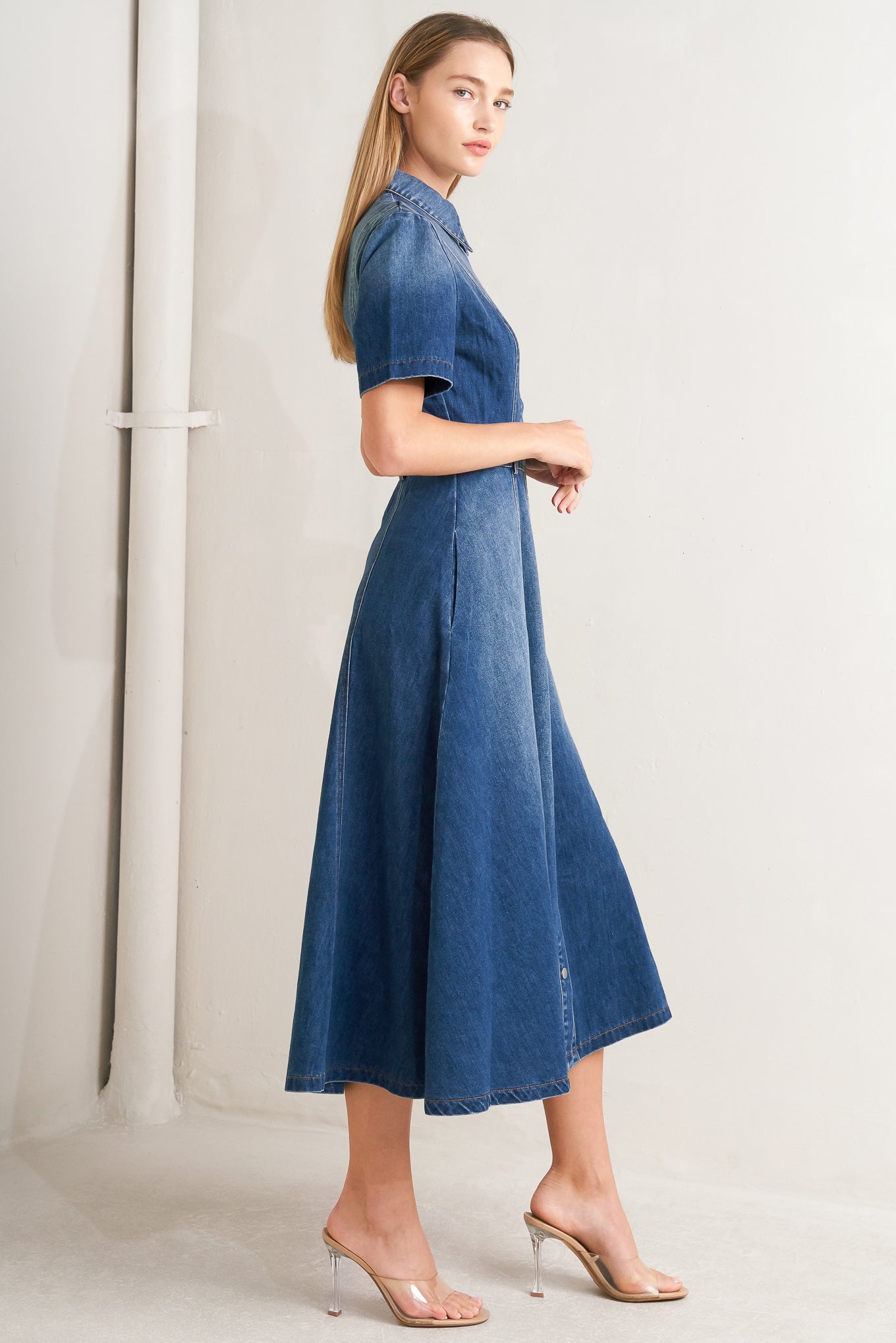ELEGANT TOUCH DENIM MIDI DRESS Flying Tomato