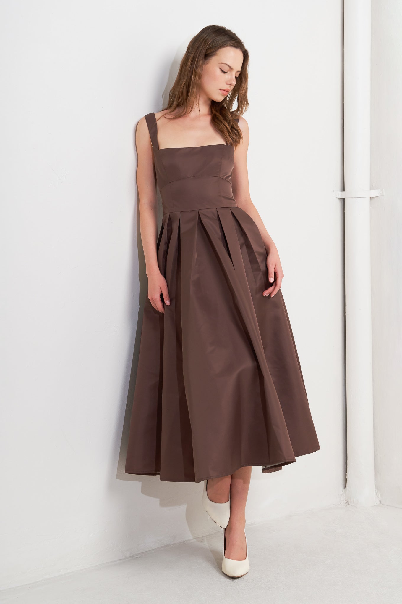 CHOCOLATE SYMPHONY WOVEN MIDI DRESS Flying Tomato