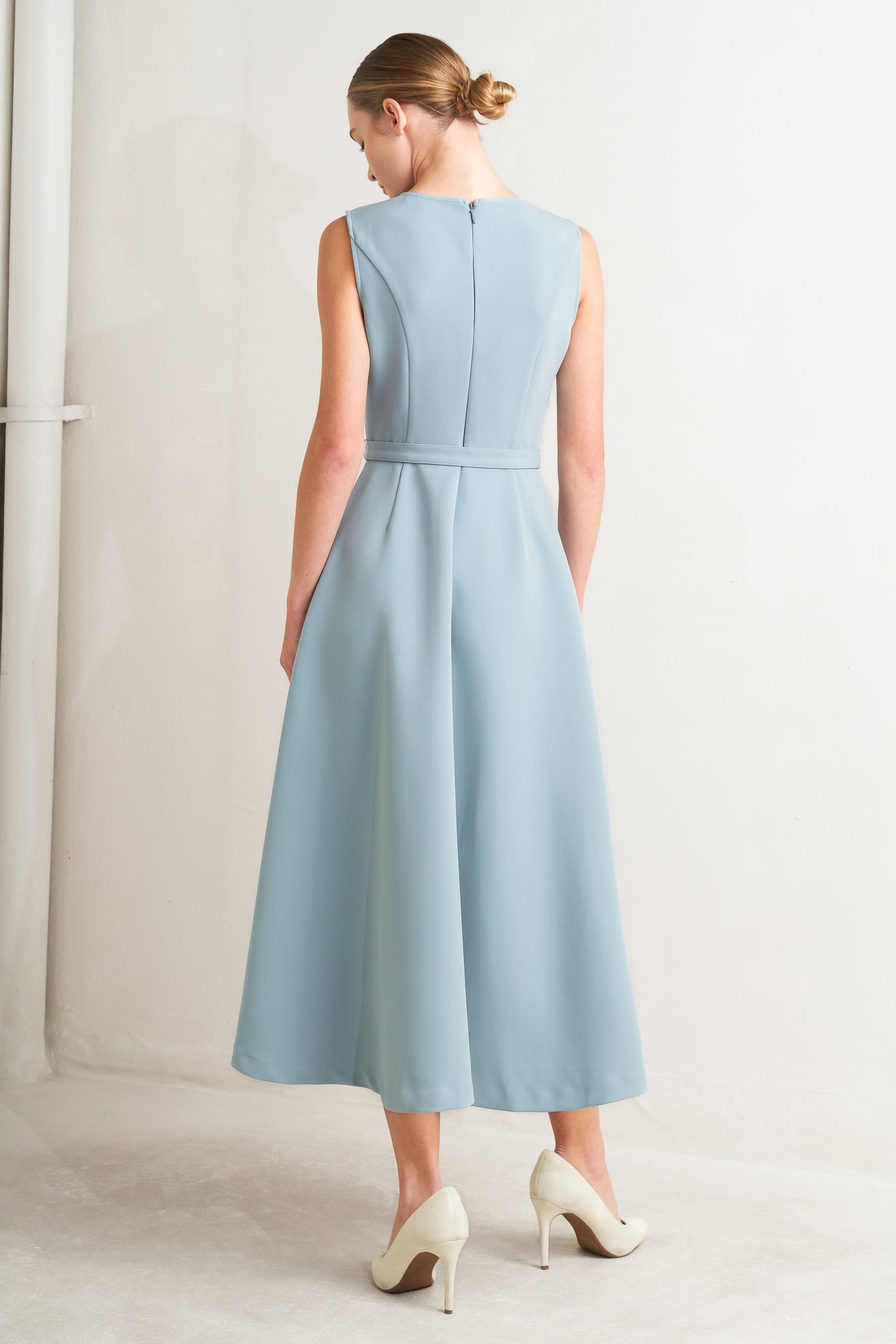SOFT SPOKEN WOVEN MIDI DRESS