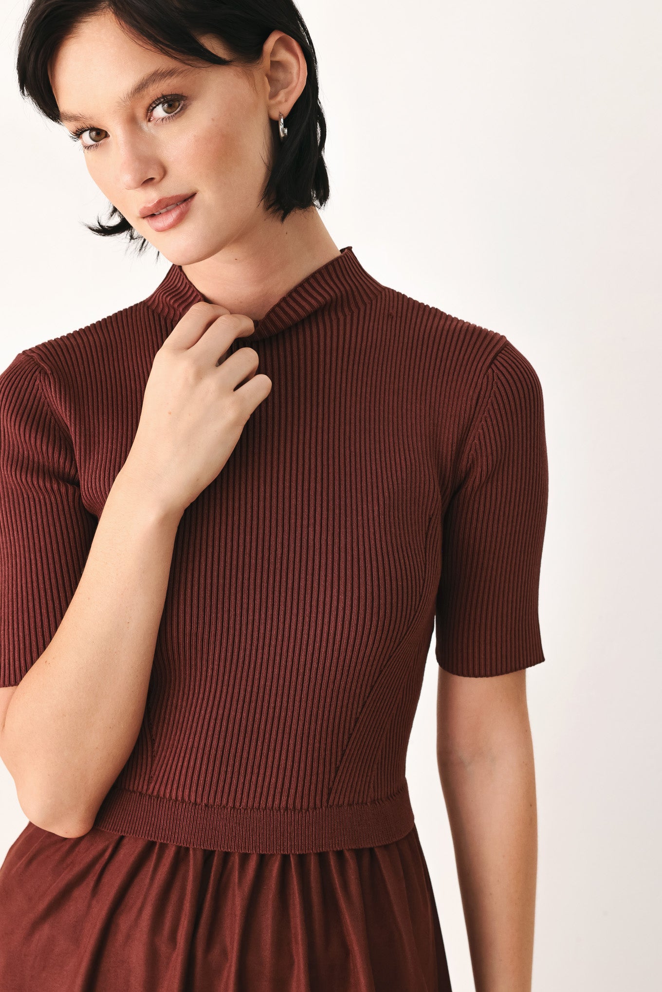 Womens Rust Brown Sweater Knit Tiered Midi Dress With Funnel Neck