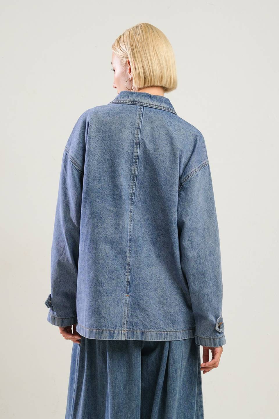 BREATHTAKING CHARM DENIM MIDI JACKET Flying Tomato