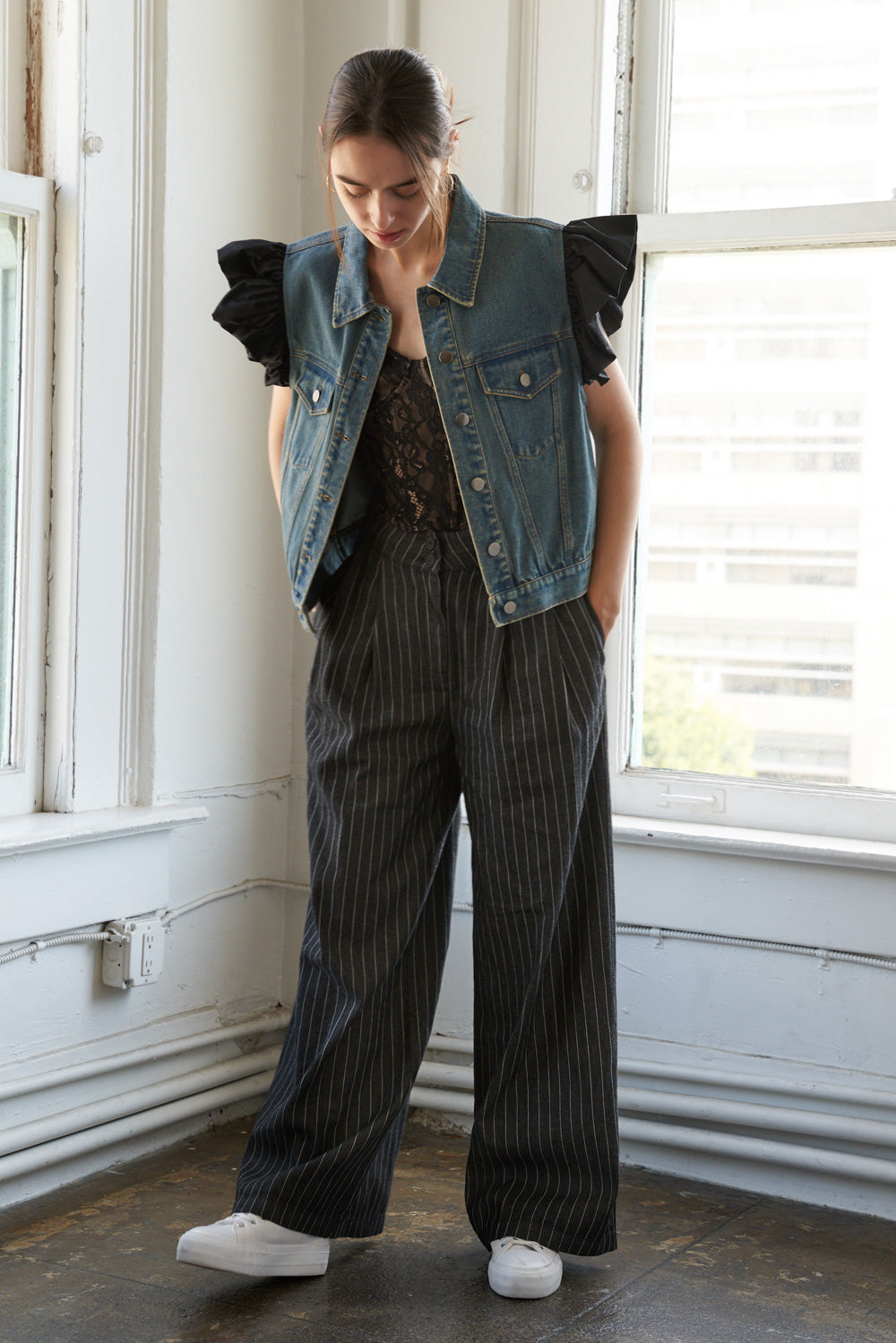 AUTHENTIC MOMENTS DENIM VEST Flying Tomato