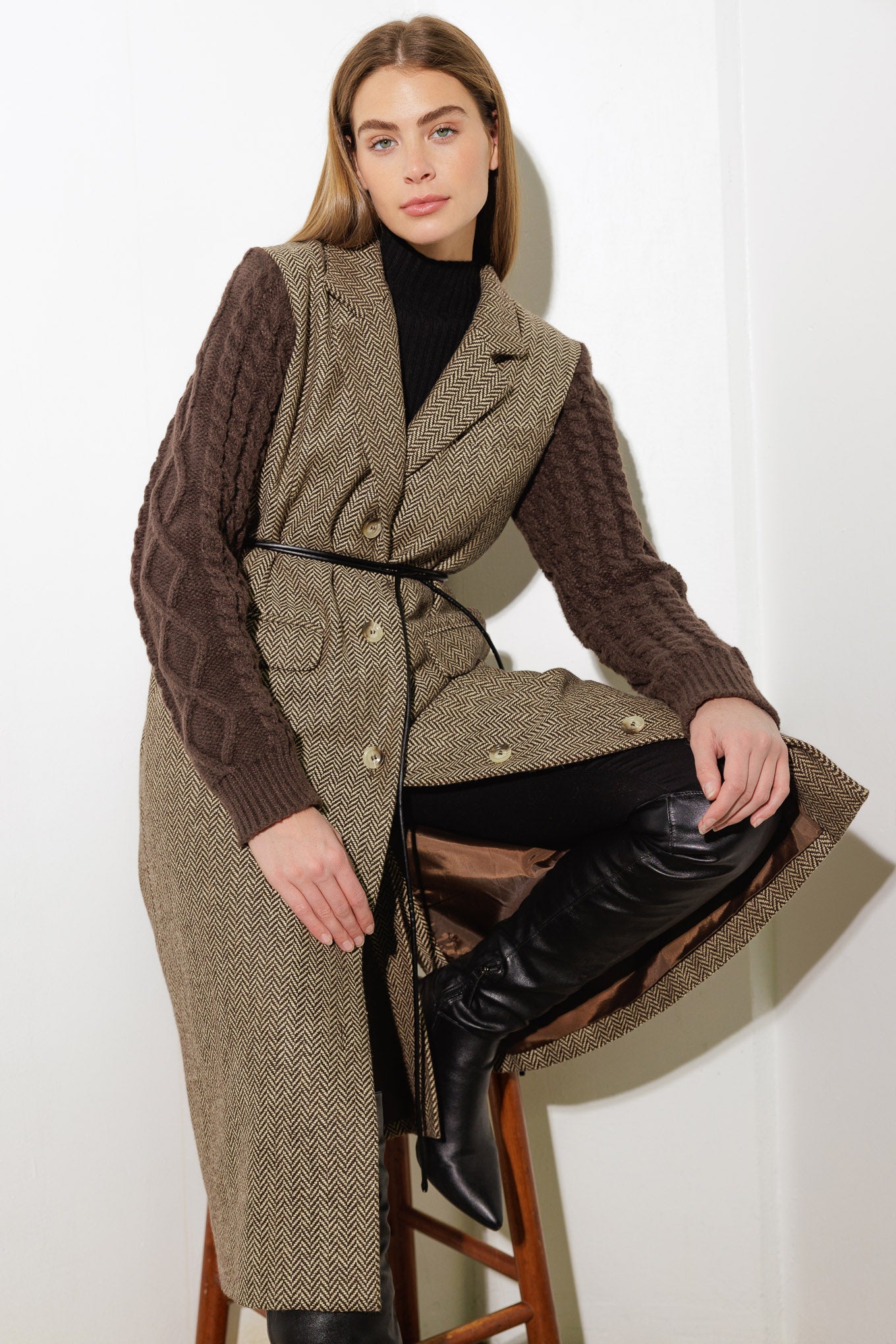 TWEED & KNIT FUSION COAT WITH BELT