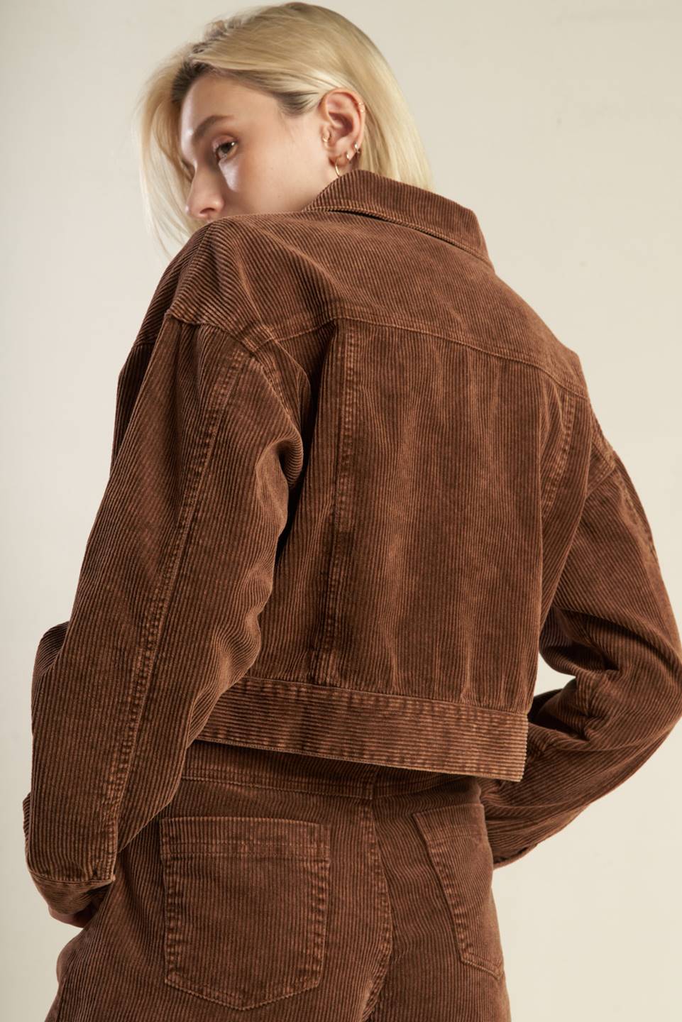 ESCAPING REALITY CORDUROY JACKET