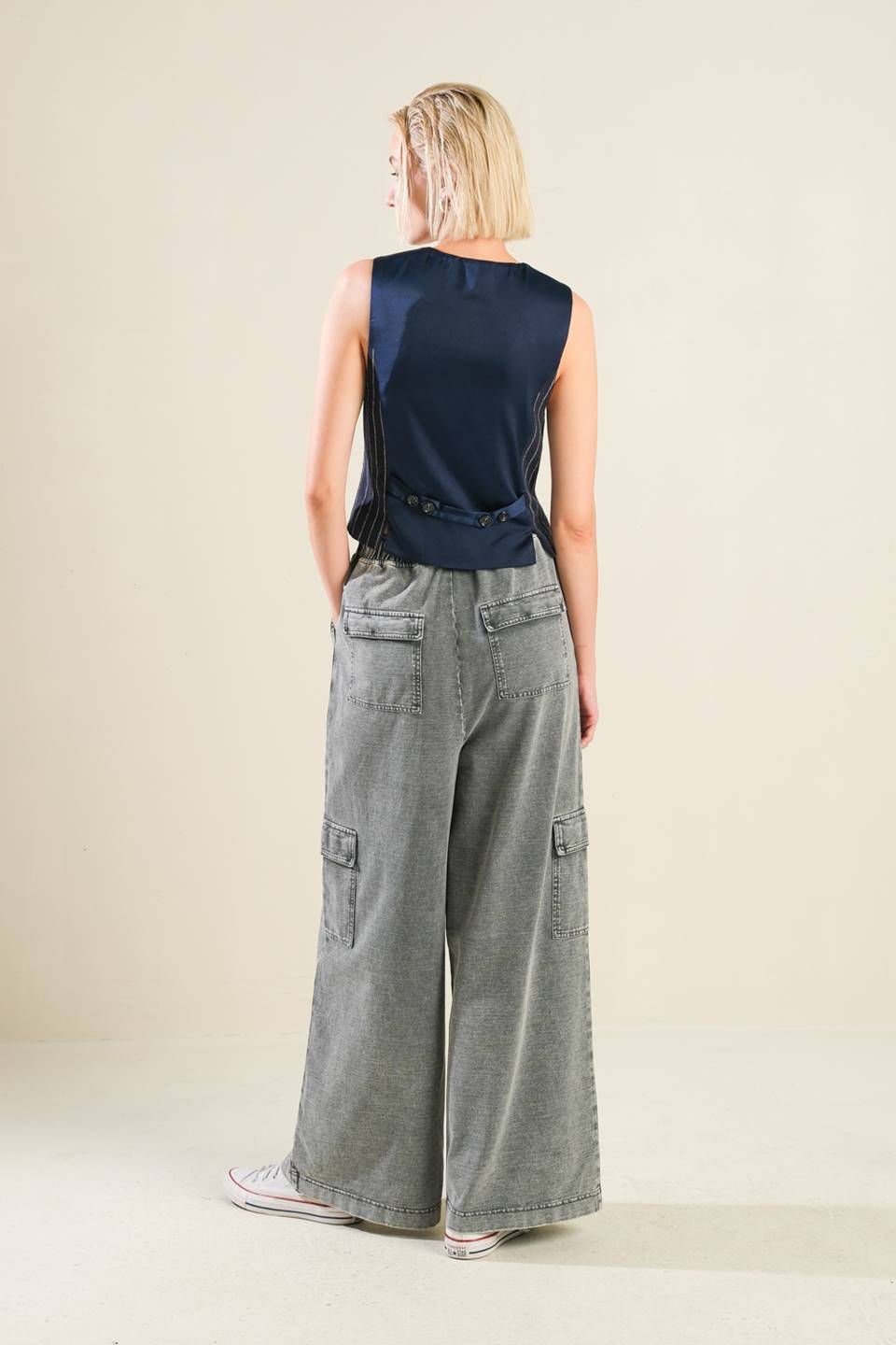 FOREVER CONNECTED WOVEN VEST Flying Tomato