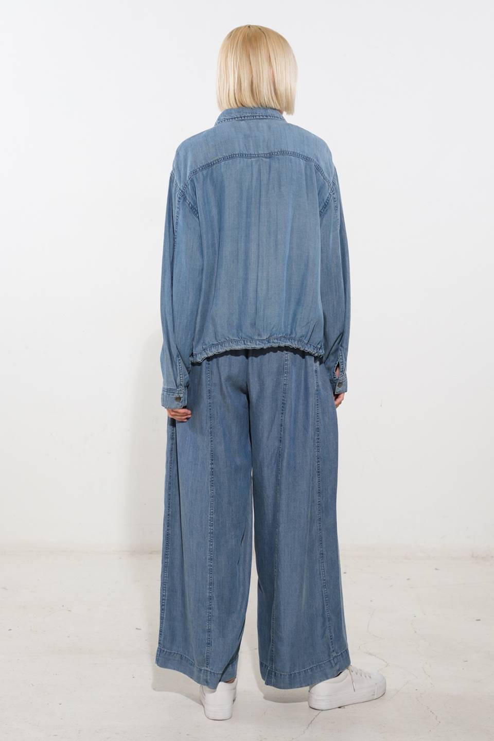 ACTIVE VIBE TENCEL DENIM JACKET Flying Tomato