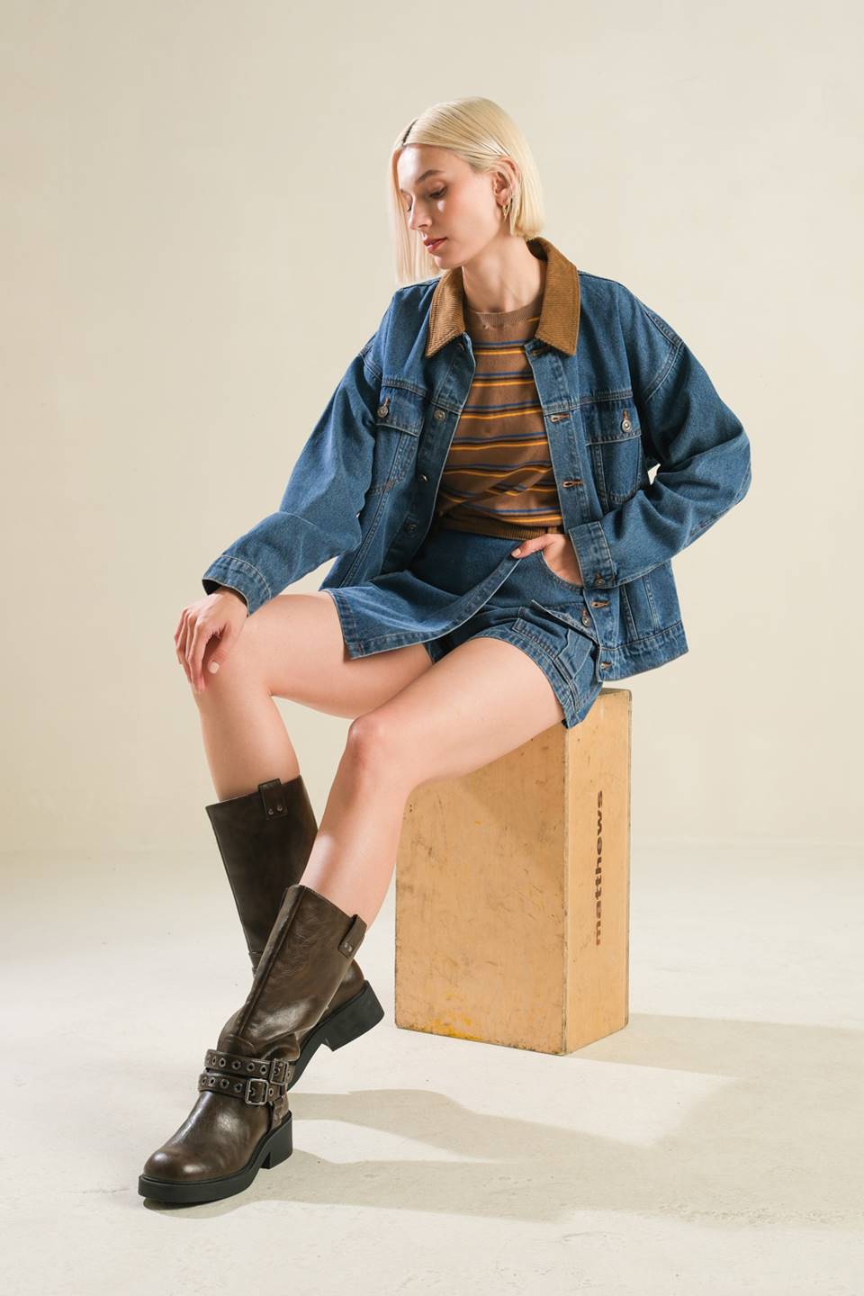 LIVIN' MY BEST LIFE DENIM JACKET Flying Tomato