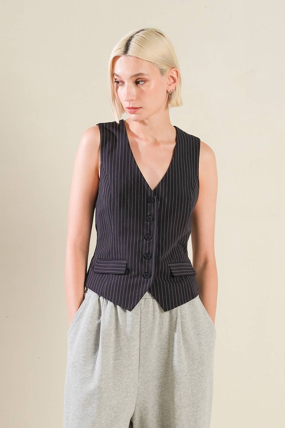 CAUGHT YOUR EYE WOVEN VEST Flying Tomato