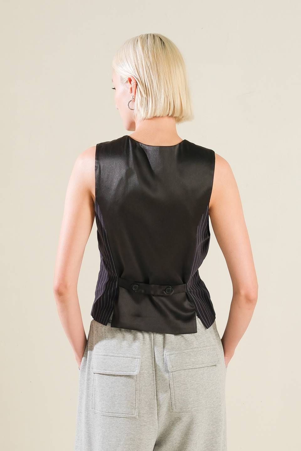 CAUGHT YOUR EYE WOVEN VEST