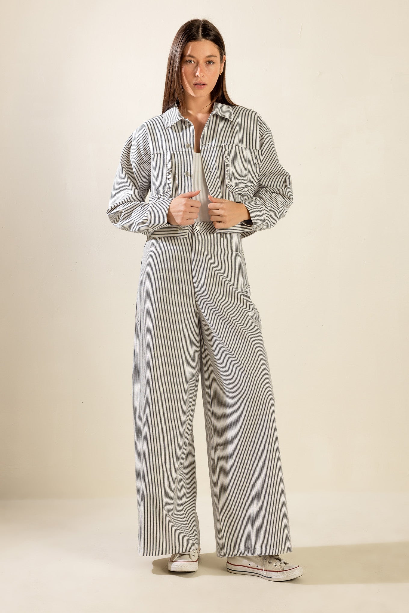 HONESTLY LOVE YOU TWILL CROP JACKET Flying Tomato