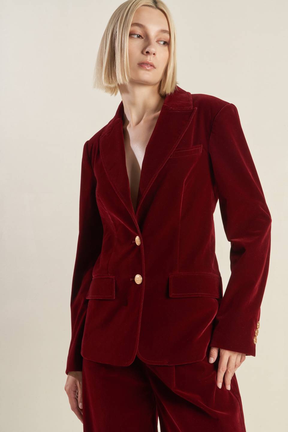 COY CHARM VELVET BLAZER Flying Tomato