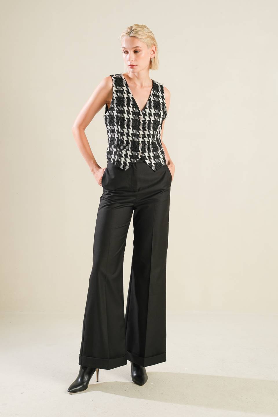 WHEN I'M WITH YOU TWEED VEST Flying Tomato