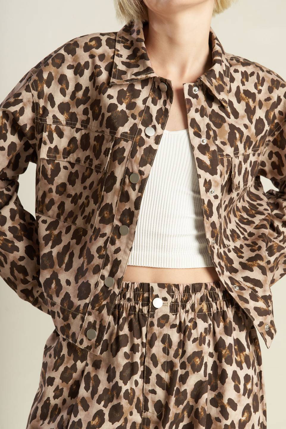 NAVIGATING LIFE WOVEN JACKET Flying Tomato