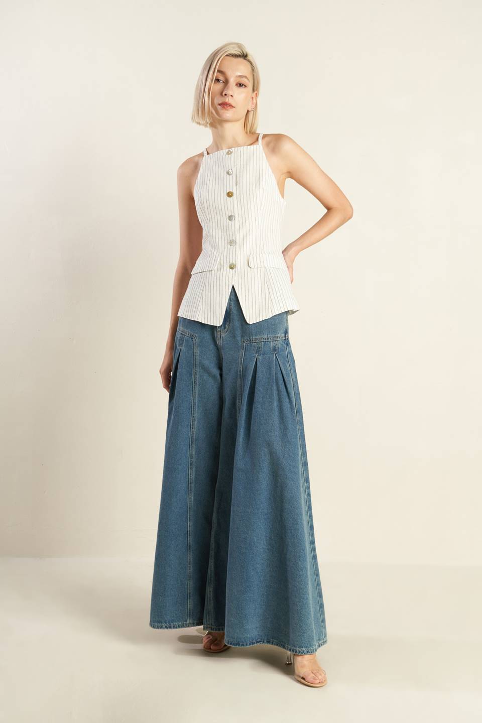 LEAD THE WAY WOVEN SEERSUCKER TOP Flying Tomato