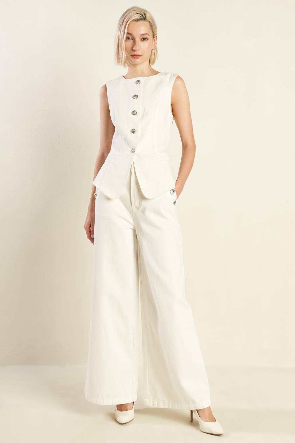 DELICATE HUE WOVEN VEST Flying Tomato