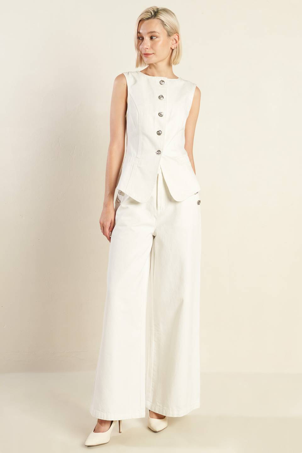 DELICATE HUE WOVEN VEST Flying Tomato