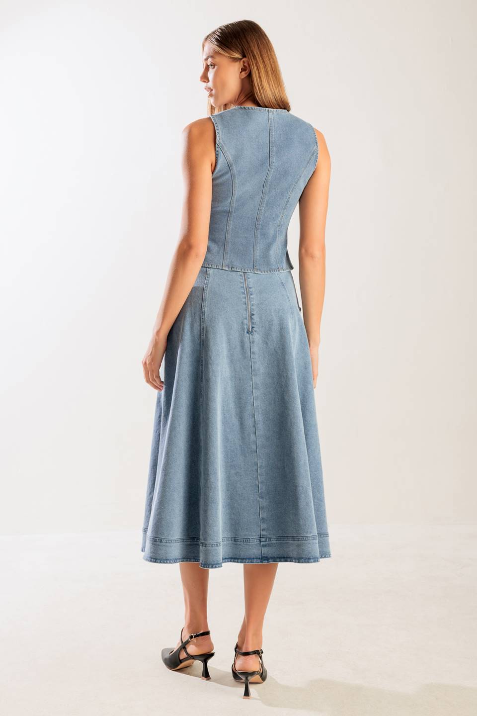 AT FIRST GLANCE DENIM VEST Flying Tomato