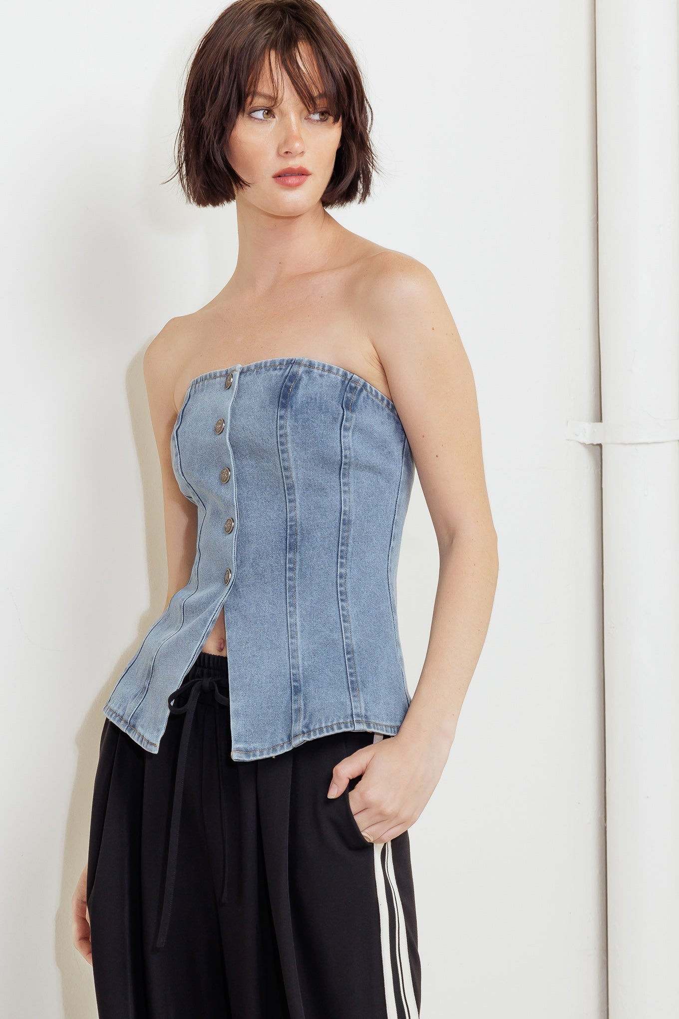 STITCHED SILHOUETTE DENIM TOP Flying Tomato