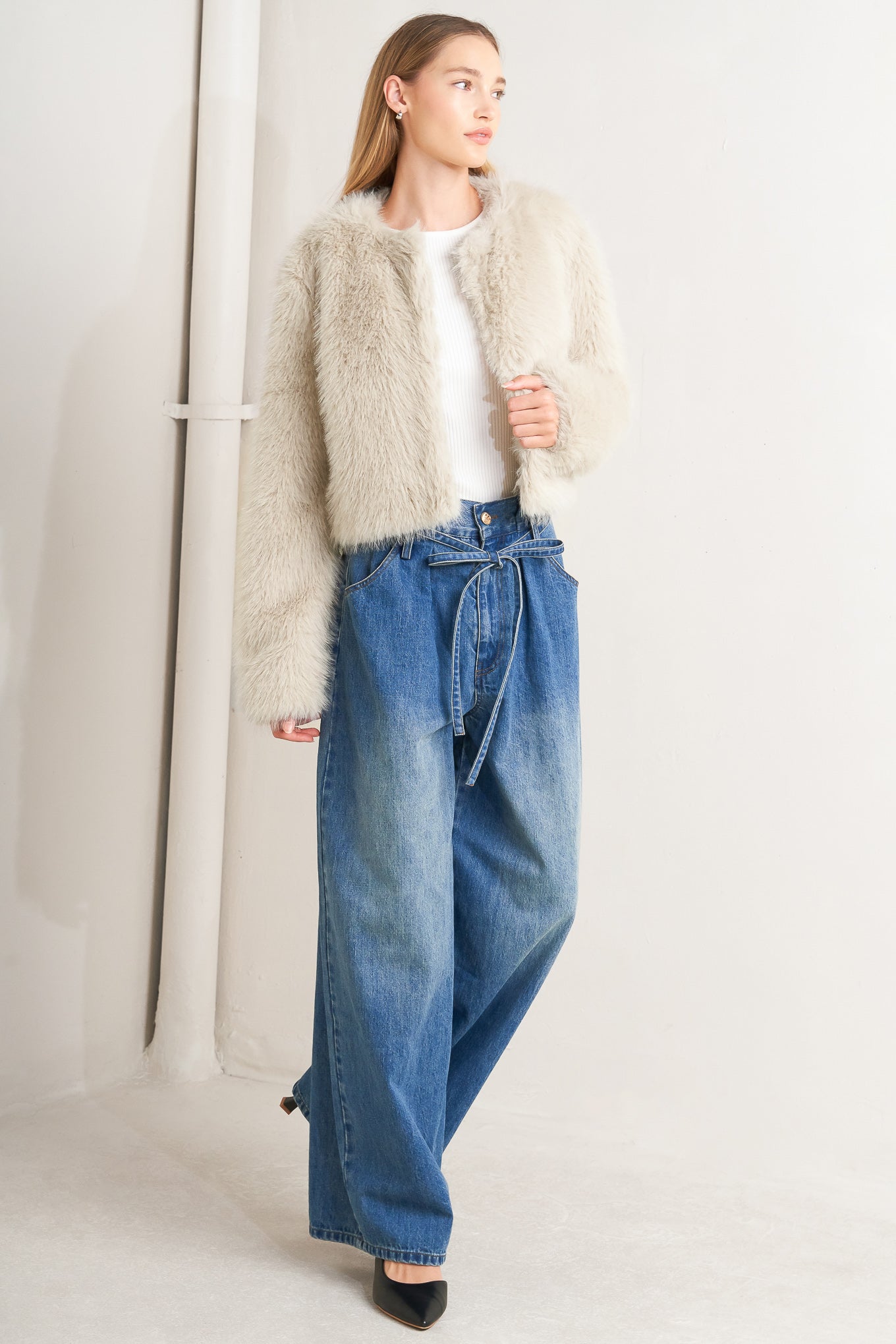LONDON FLARE CREAM FAUX FUR CROP JACKET Flying Tomato