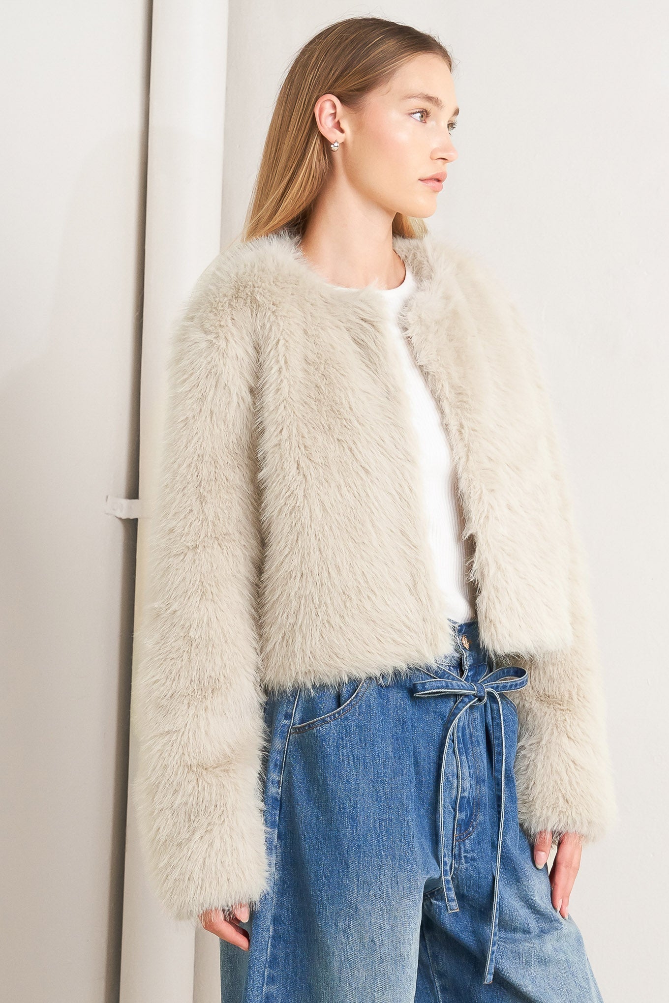 LONDON FLARE CREAM FAUX FUR CROP JACKET Flying Tomato