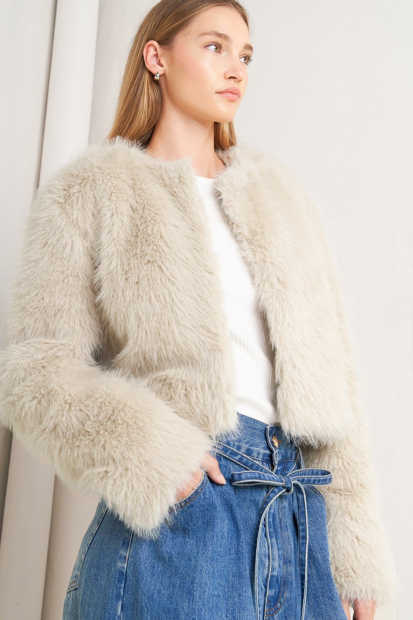 LONDON FLARE CREAM FAUX FUR CROP JACKET Flying Tomato