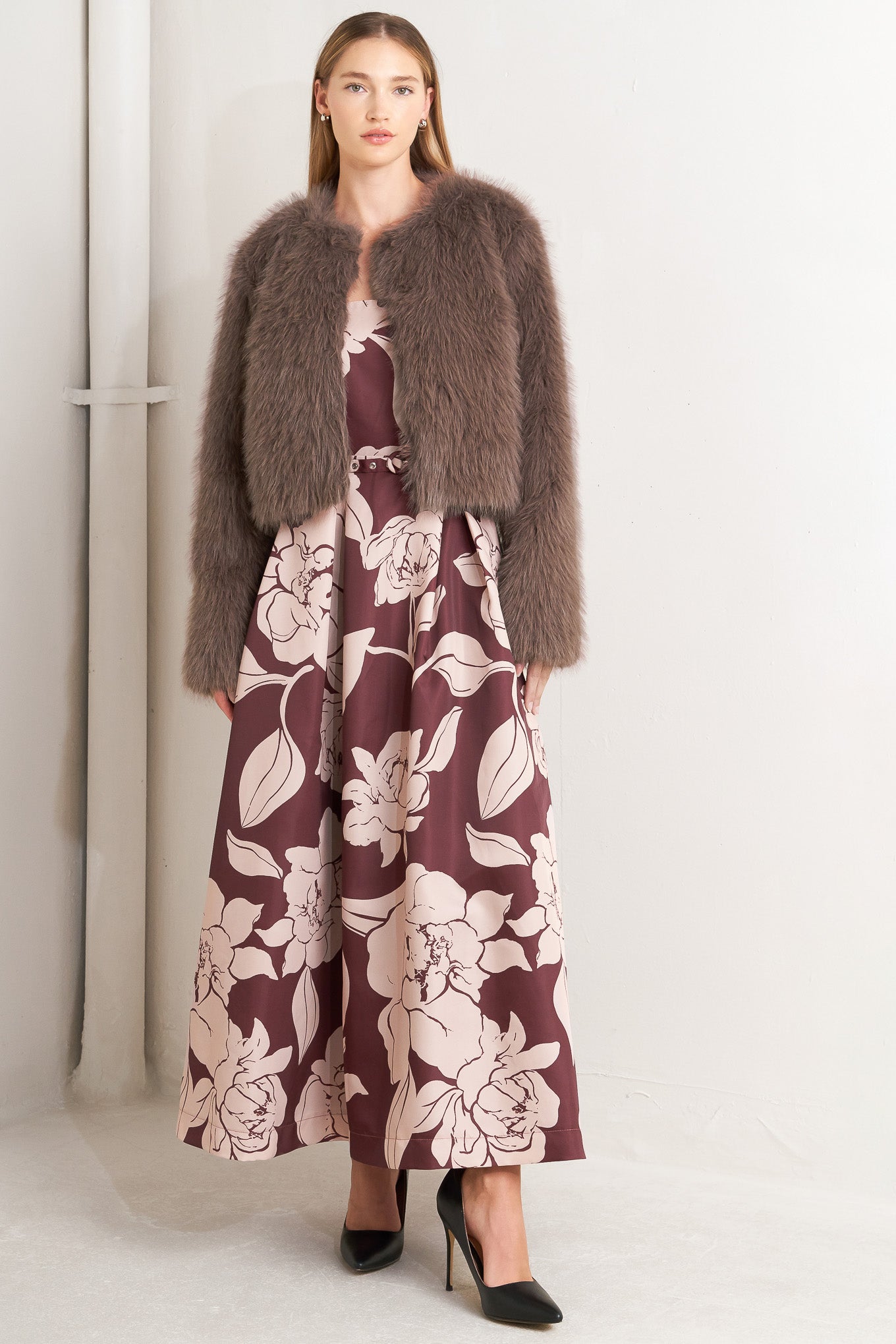 LONDON FLARE MOCHA FAUX FUR CROP JACKET Flying Tomato