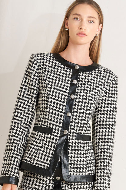 BOLD MONO TWEED JACKET