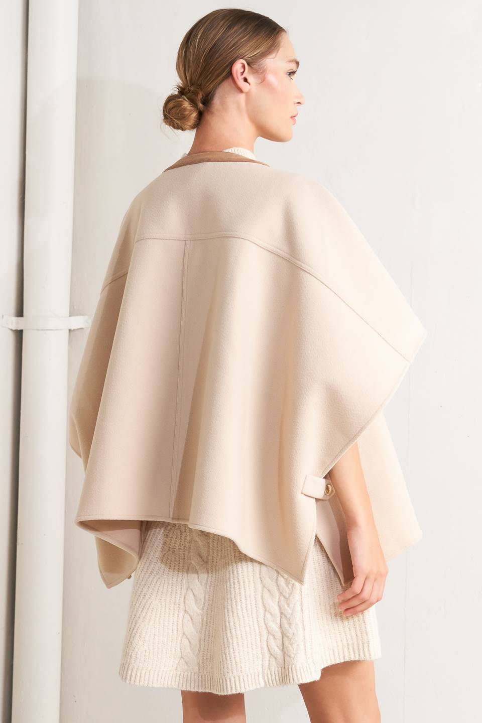TIMELESS ELEGANCE WOVEN FELT CAPELET Flying Tomato