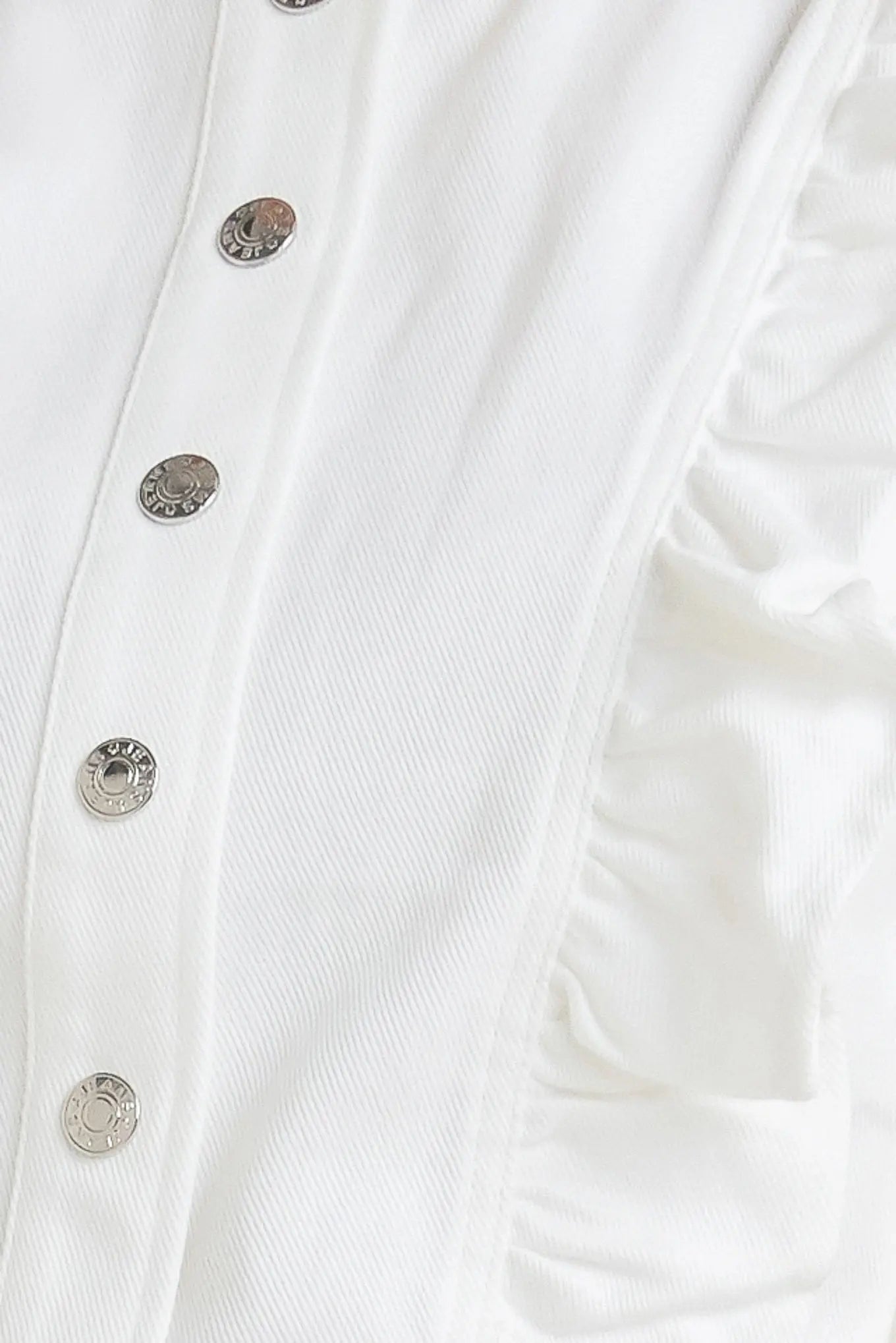 Sugar Air Twill Top With Round Neckline And Ruffle Detail Flying Tomato