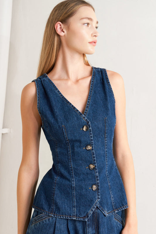 SHARP FEMININITY DENIM VEST Flying Tomato