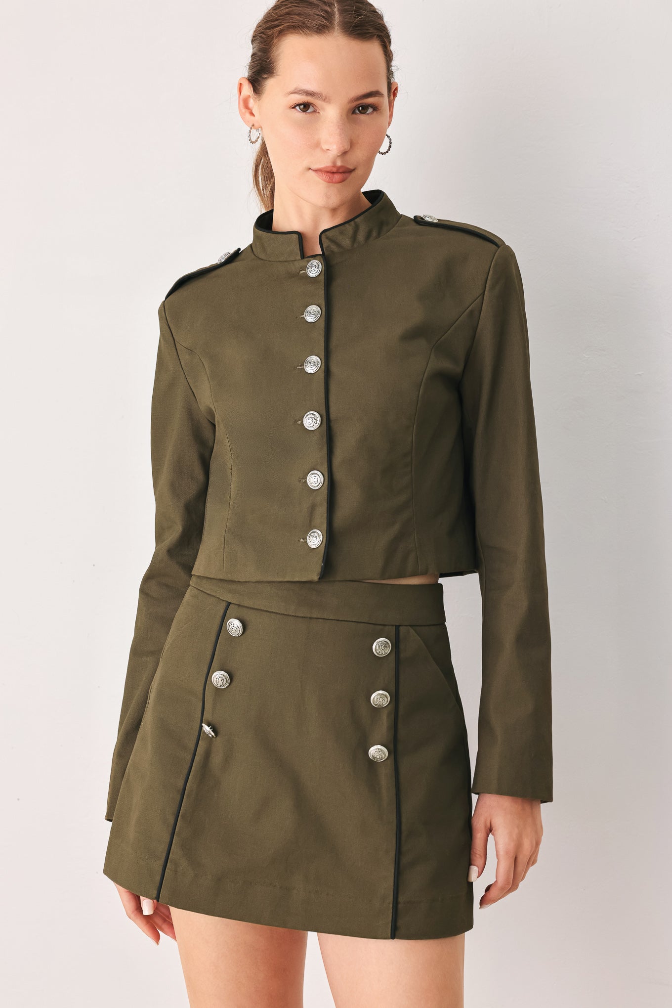 OLIVE CADET WOVEN CROP JACKET