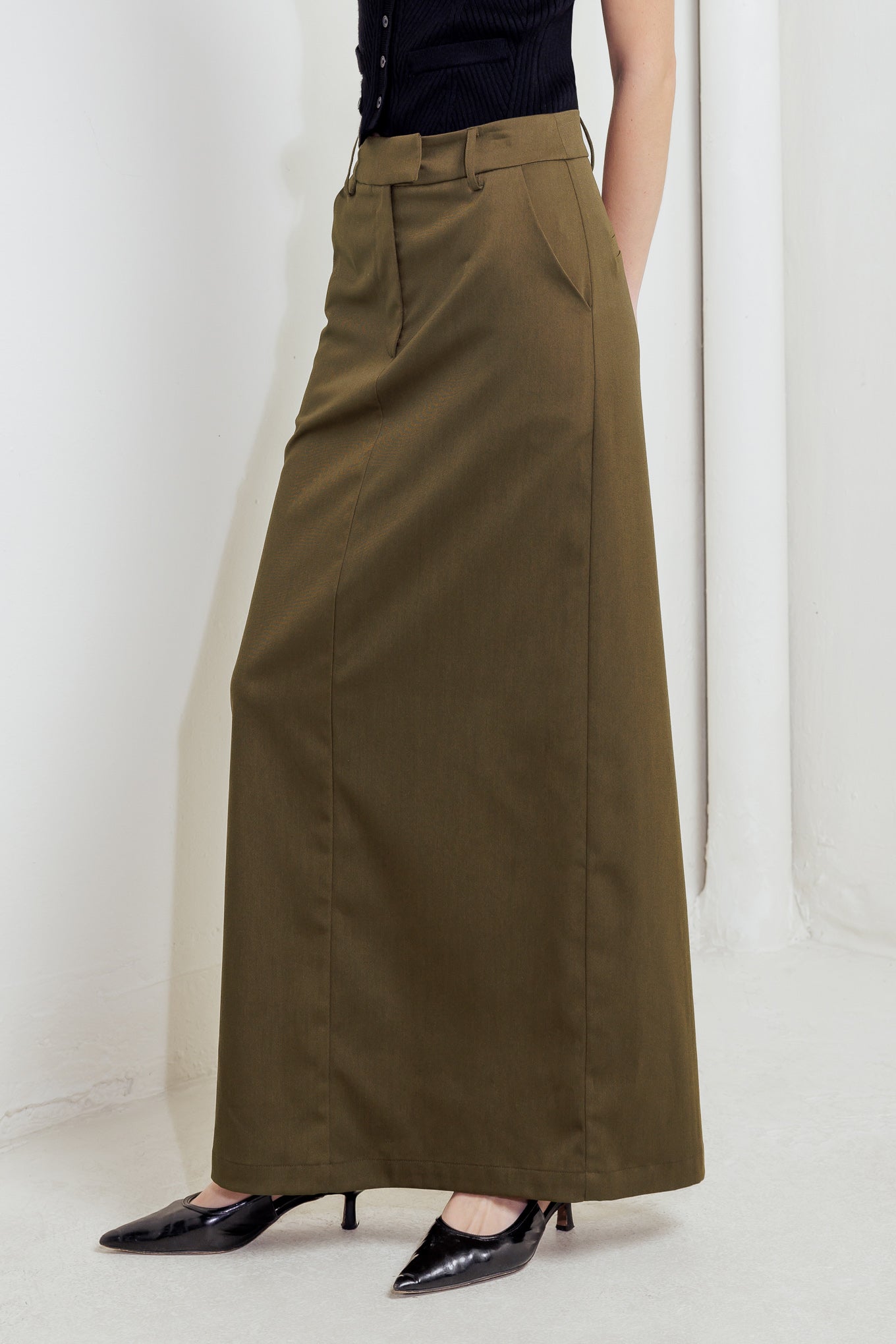 CELEBRATION TIME WOVEN SKIRT Flying Tomato