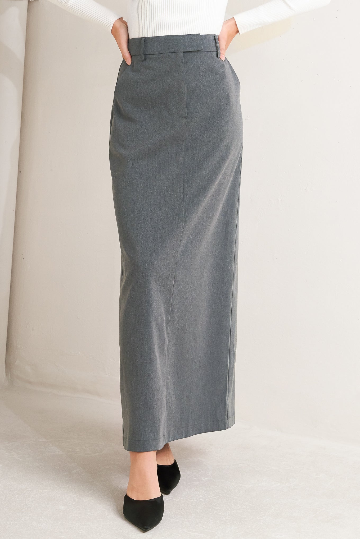 CELEBRATION TIME WOVEN SKIRT Flying Tomato