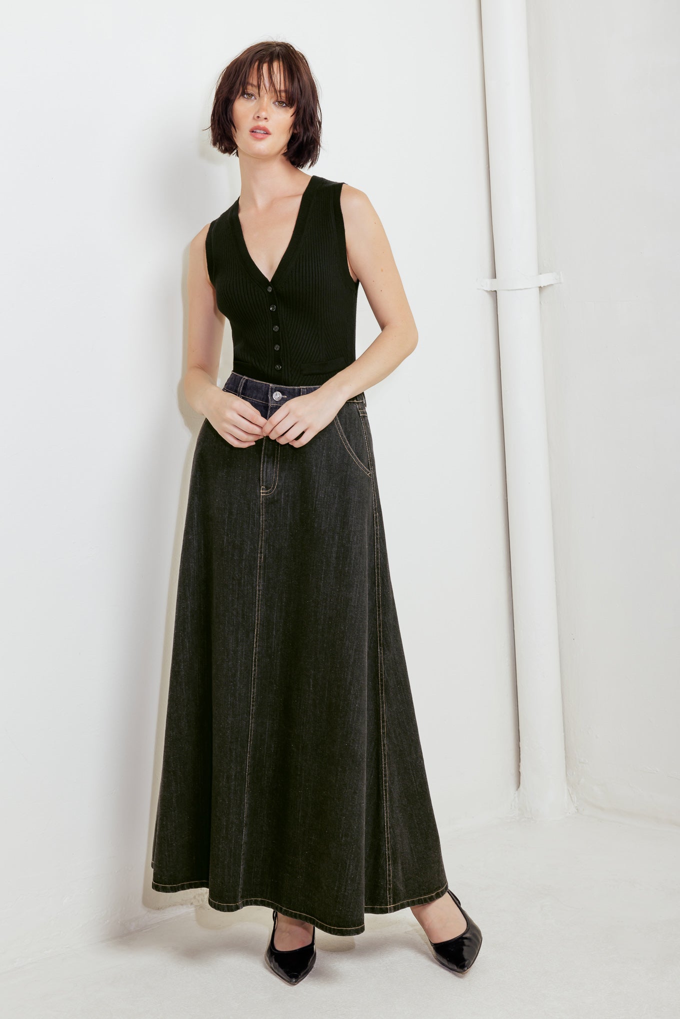 TRADING SECRETS DENIM SKIRT Flying Tomato