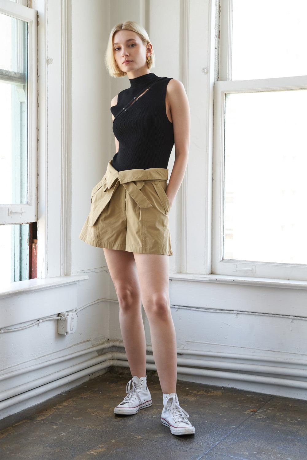 BEAUTIFUL LIFE WOVEN SHORTS Flying Tomato