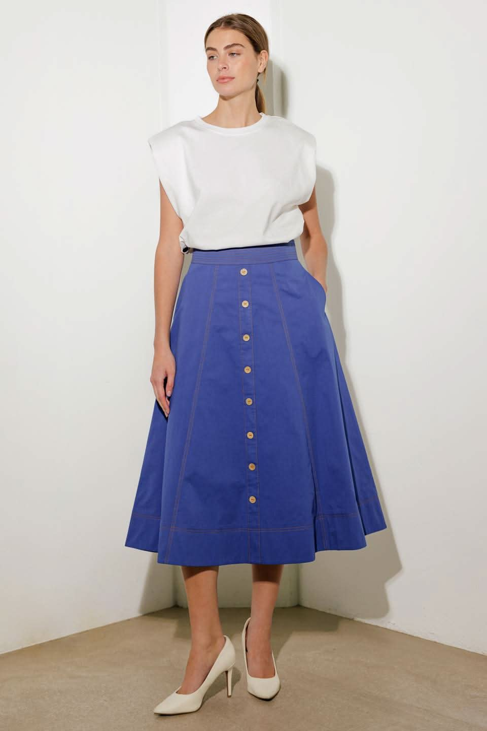 MAGICAL CHARM MIDI SKIRT