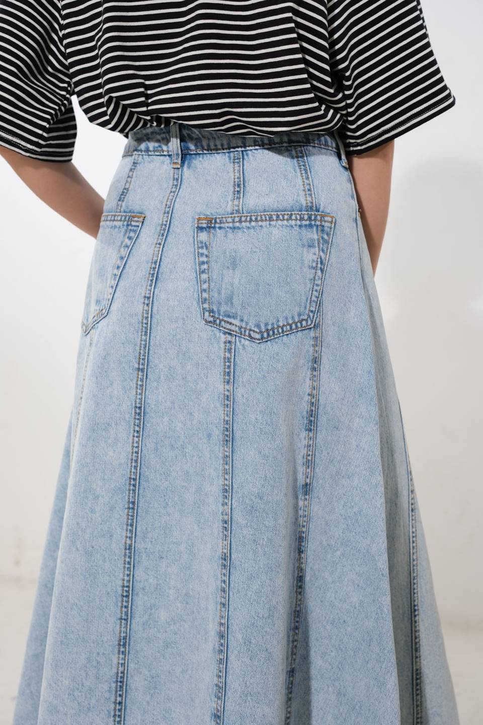 URBAN COWGIRL DENIM MIDI SKIRT Flying Tomato