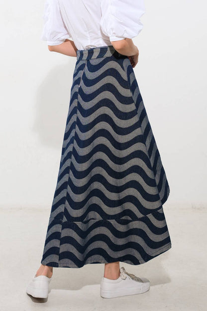 CAN’T BE OUTDONE HI-LO MIDI SKIRT