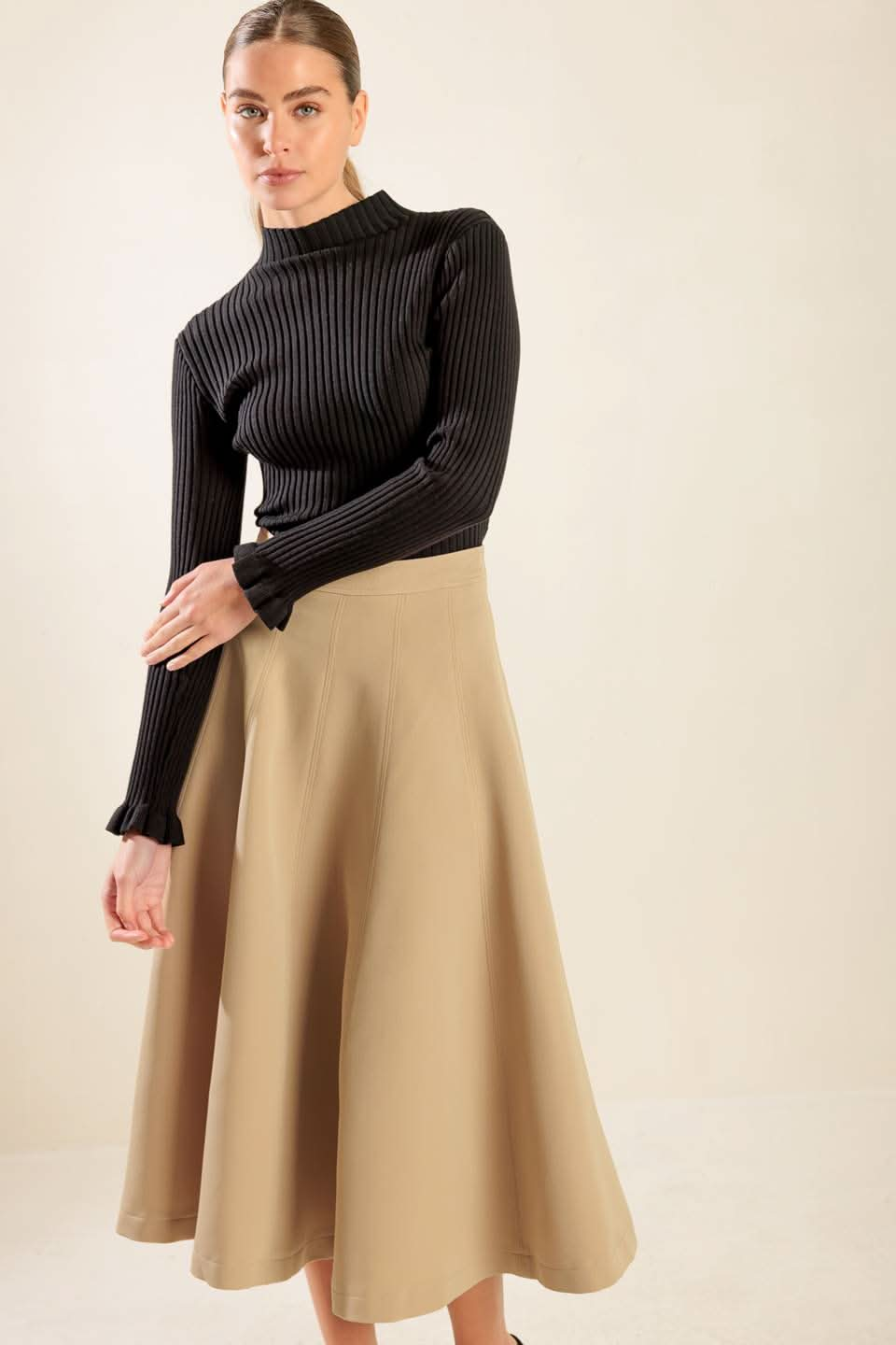 FALLING INTO BLISS WOVEN MIDI SKIRT