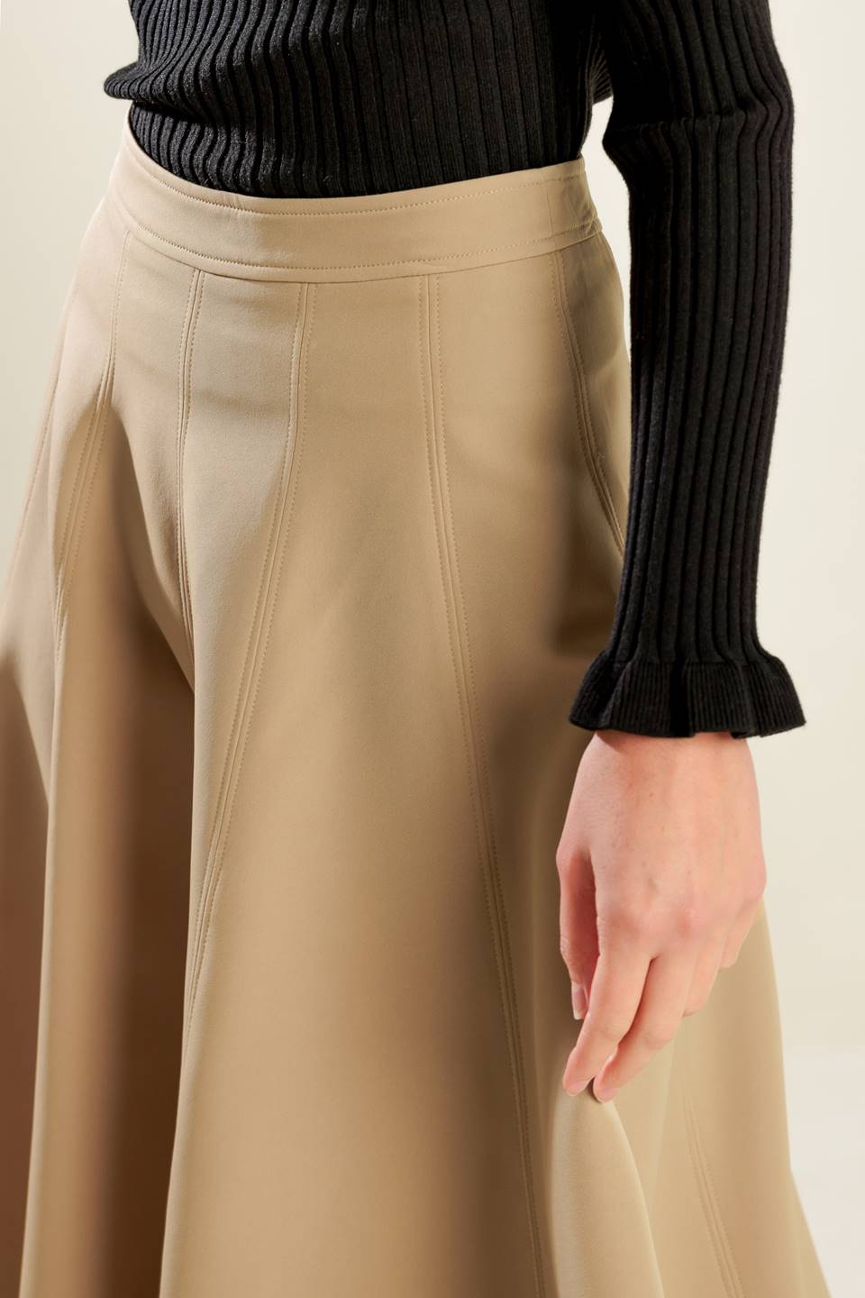 FALLING INTO BLISS WOVEN MIDI SKIRT Flying Tomato