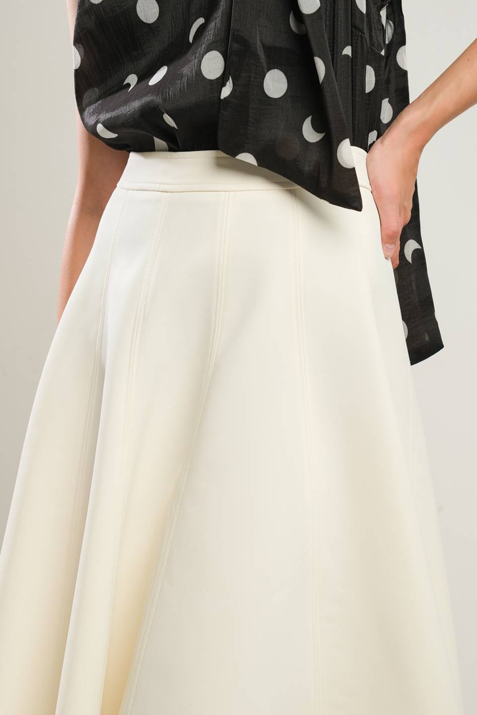 DELICATE TOUCH  WOVEN SKIRT Flying Tomato