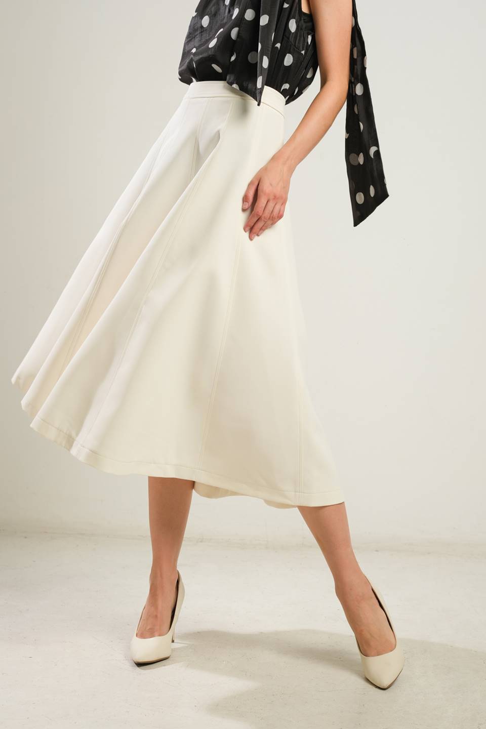 DELICATE TOUCH  WOVEN SKIRT Flying Tomato