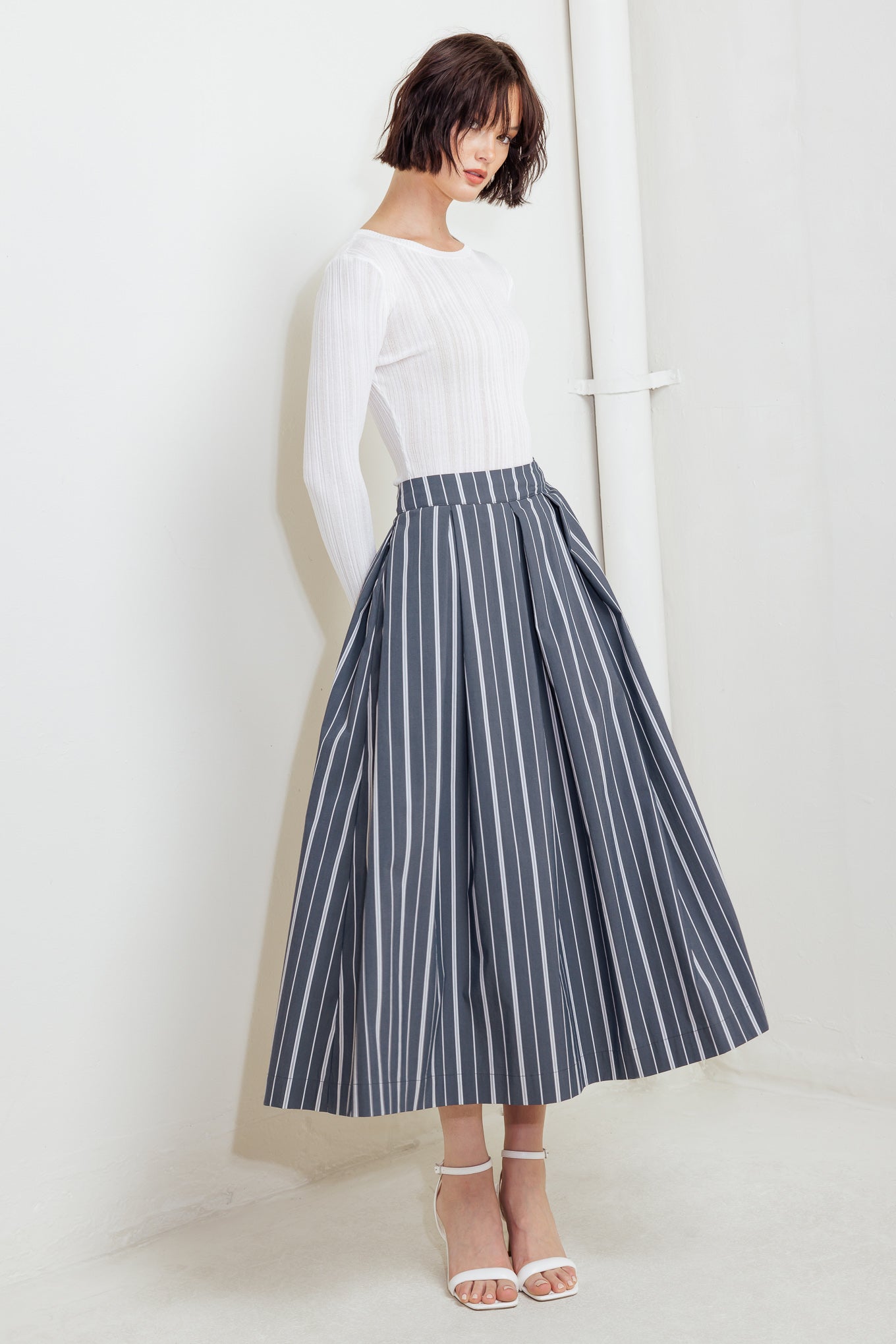 BEHIND THE GRIN WOVEN MIDI SKIRT Flying Tomato