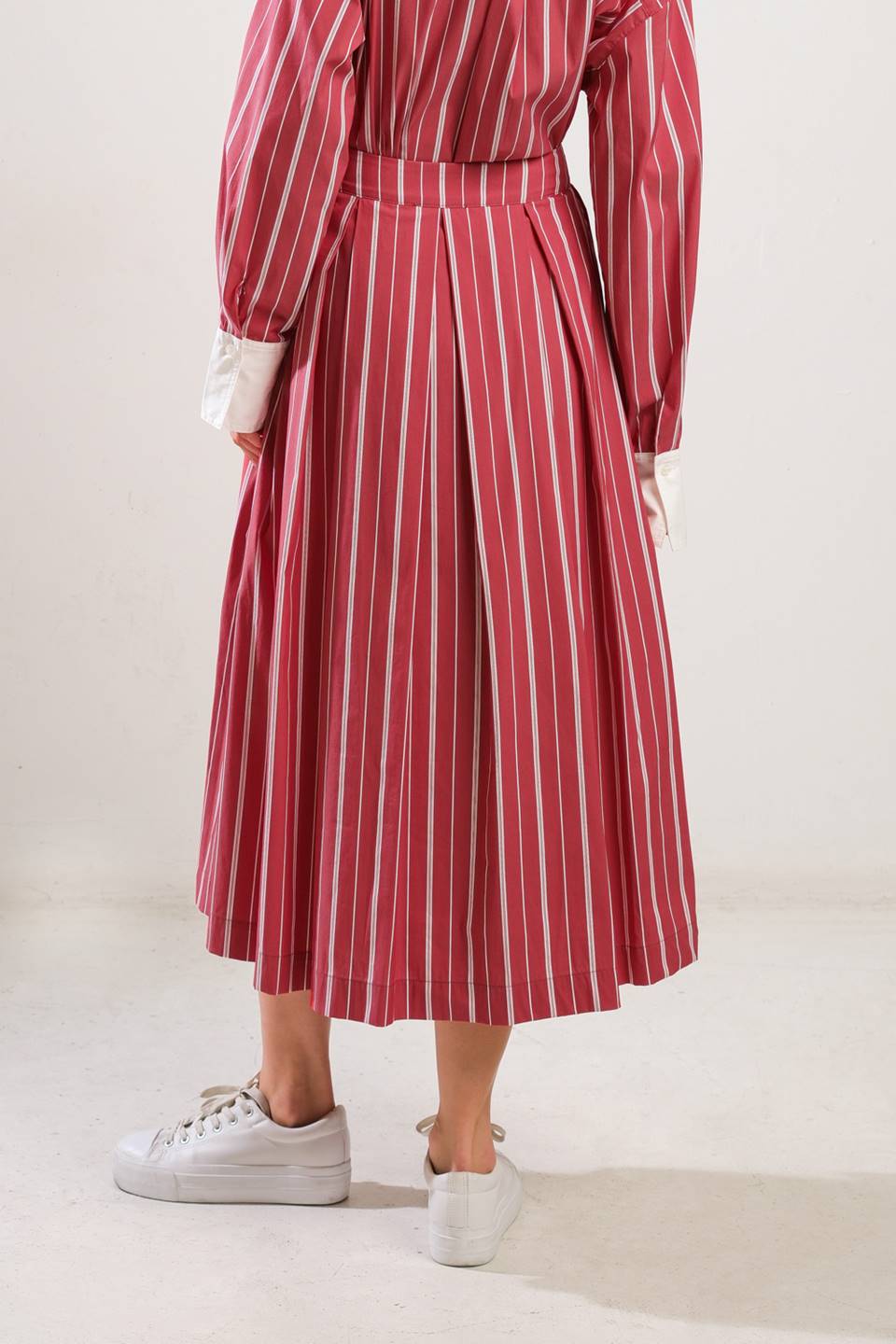BEHIND THE GRIN WOVEN MIDI SKIRT Flying Tomato