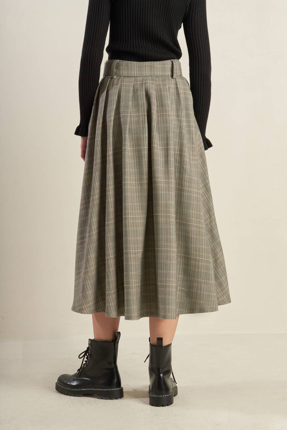 MOODY ALLURE WOVEN MIDI SKIRT